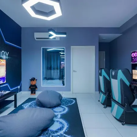 Arena Gaming Suite In Arte Mont Kiara Kuala Lumpur Exterior photo
