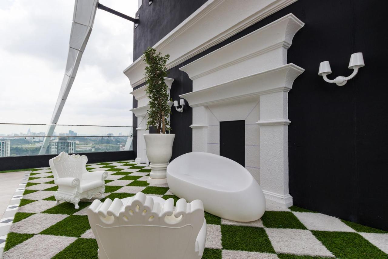 Arena Gaming In Arte Mont Kiara Apartment